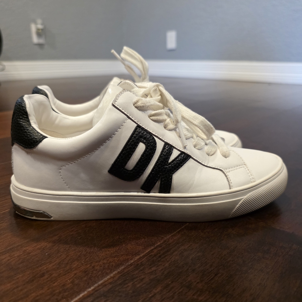 DKNY White Sneakers with Black Side Accents - Picture 2 of 7
